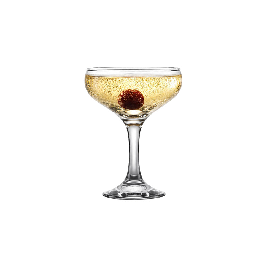 Uniglass Kouros Champagne Glass – 23 cl with styled drink