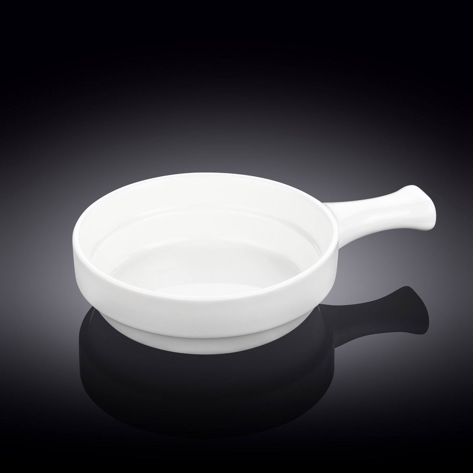 Wilmax White Fine Porcelain Baking Dish with Handle – 300–450 ml - 15 cm - 450 ml
